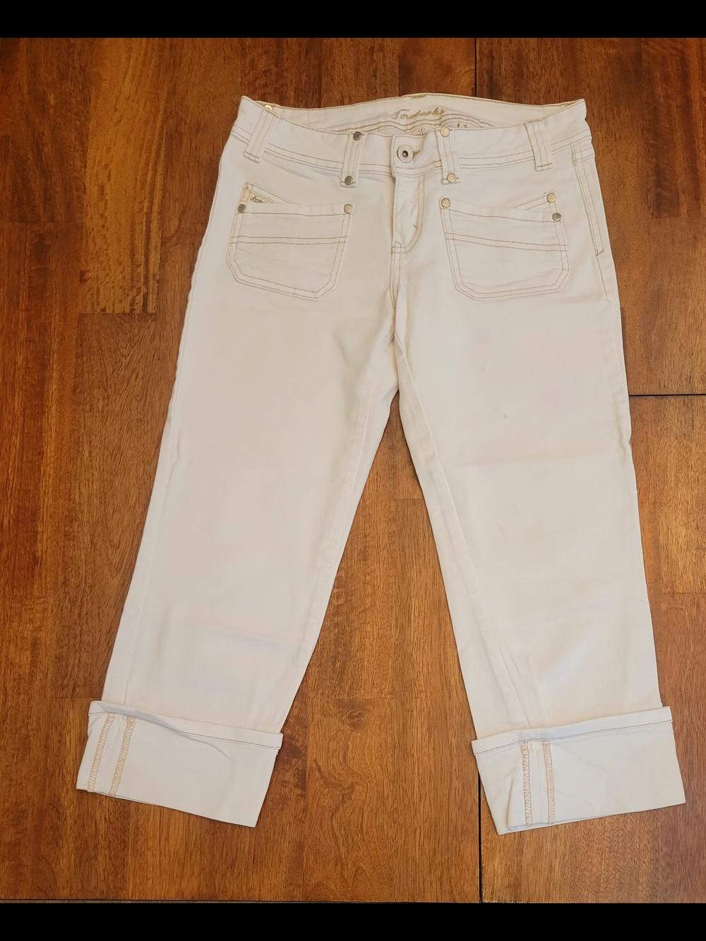 Jordache White Cropped Rolled-Cuff Jeans
